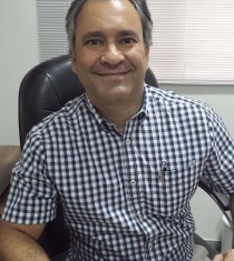 Dr. André Rassi Nader